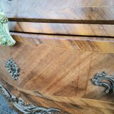 Commode style Louis XV