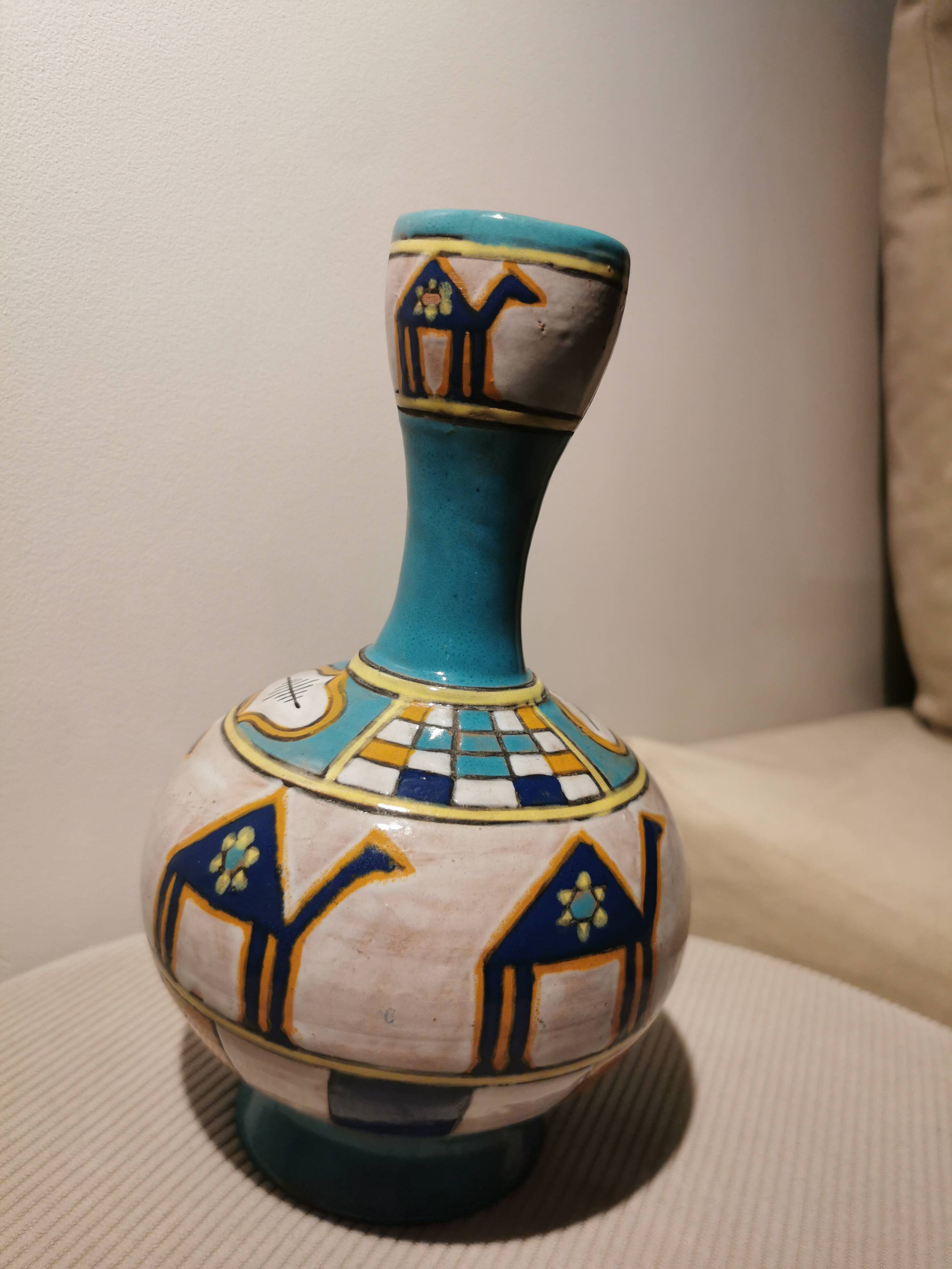 Tissier house vase Nabeul