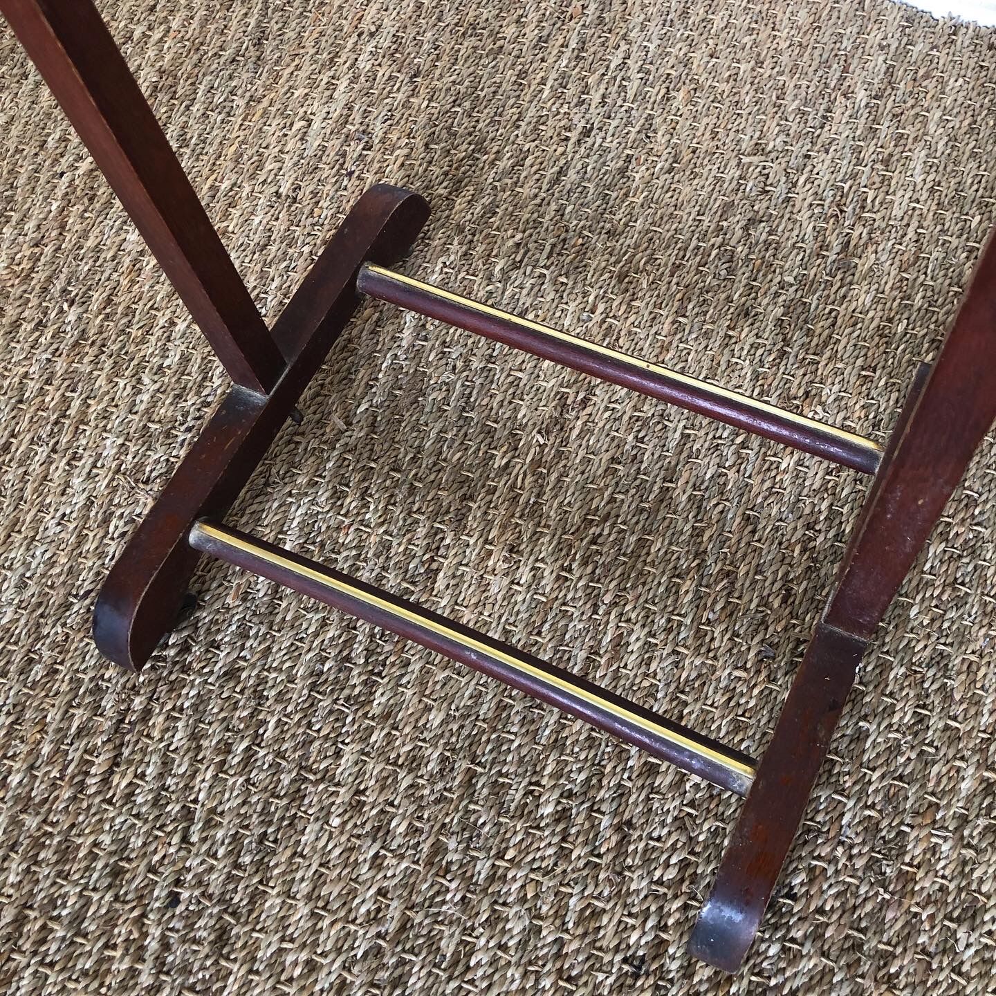 Mahogany night valet