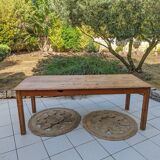Farm table