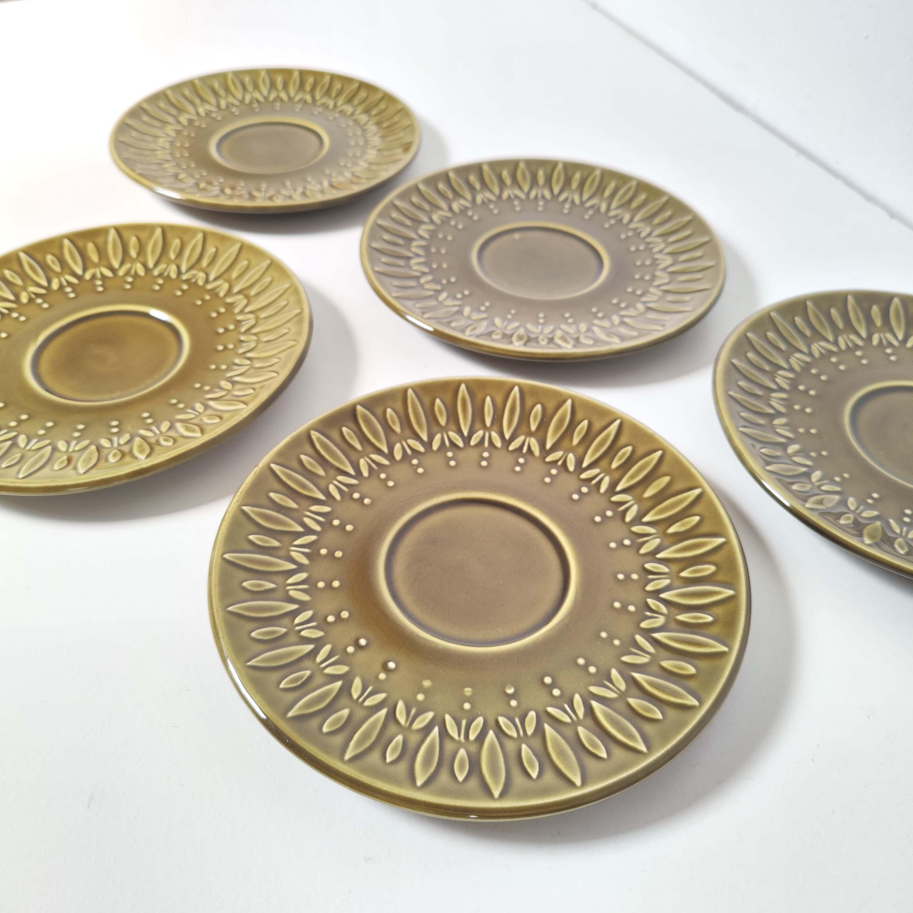 Lot 5 plates sarreguemines ceramic seventies