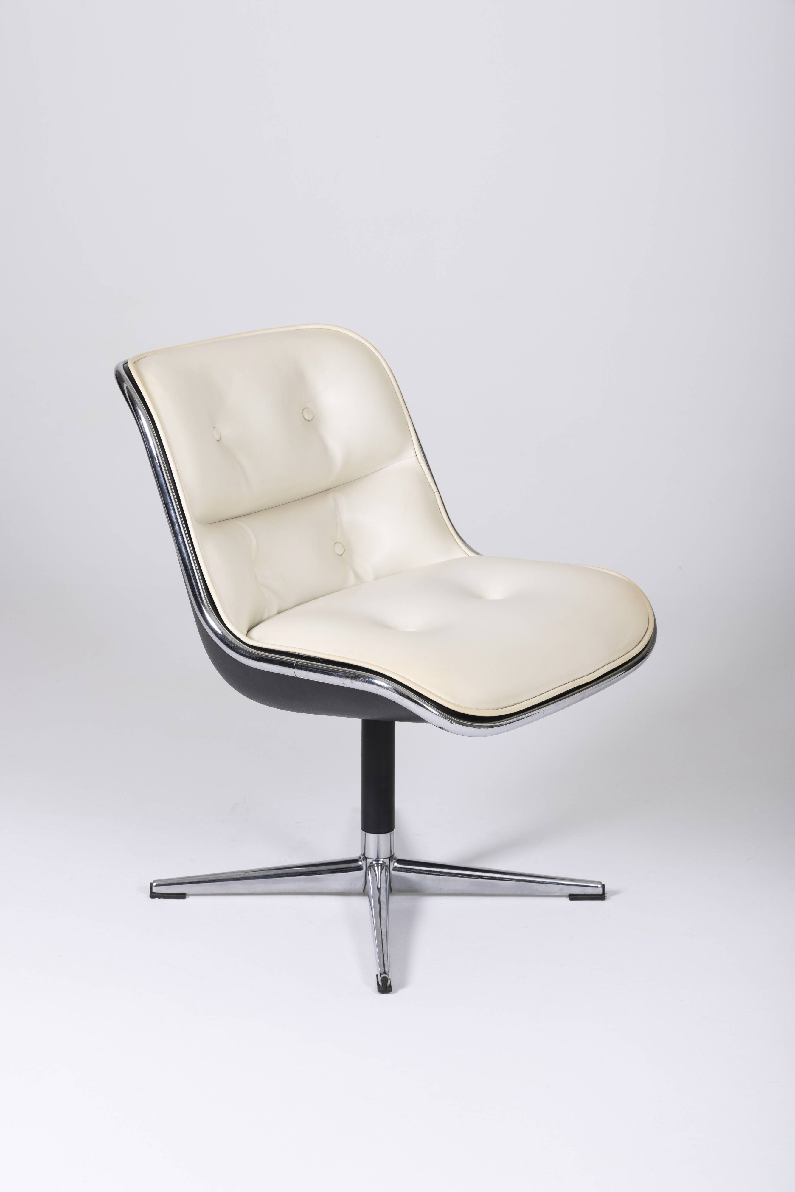Charles Pollock leather armchair