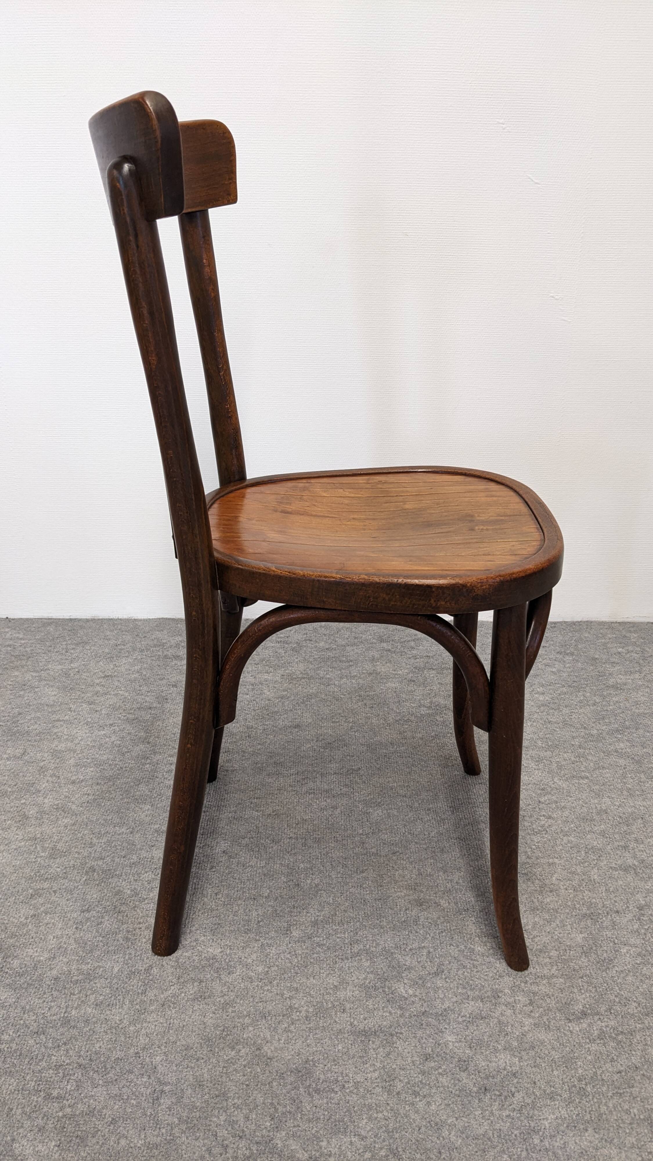 Set of 6 Baumann bistro chairs in bent beech, France circa 1930.