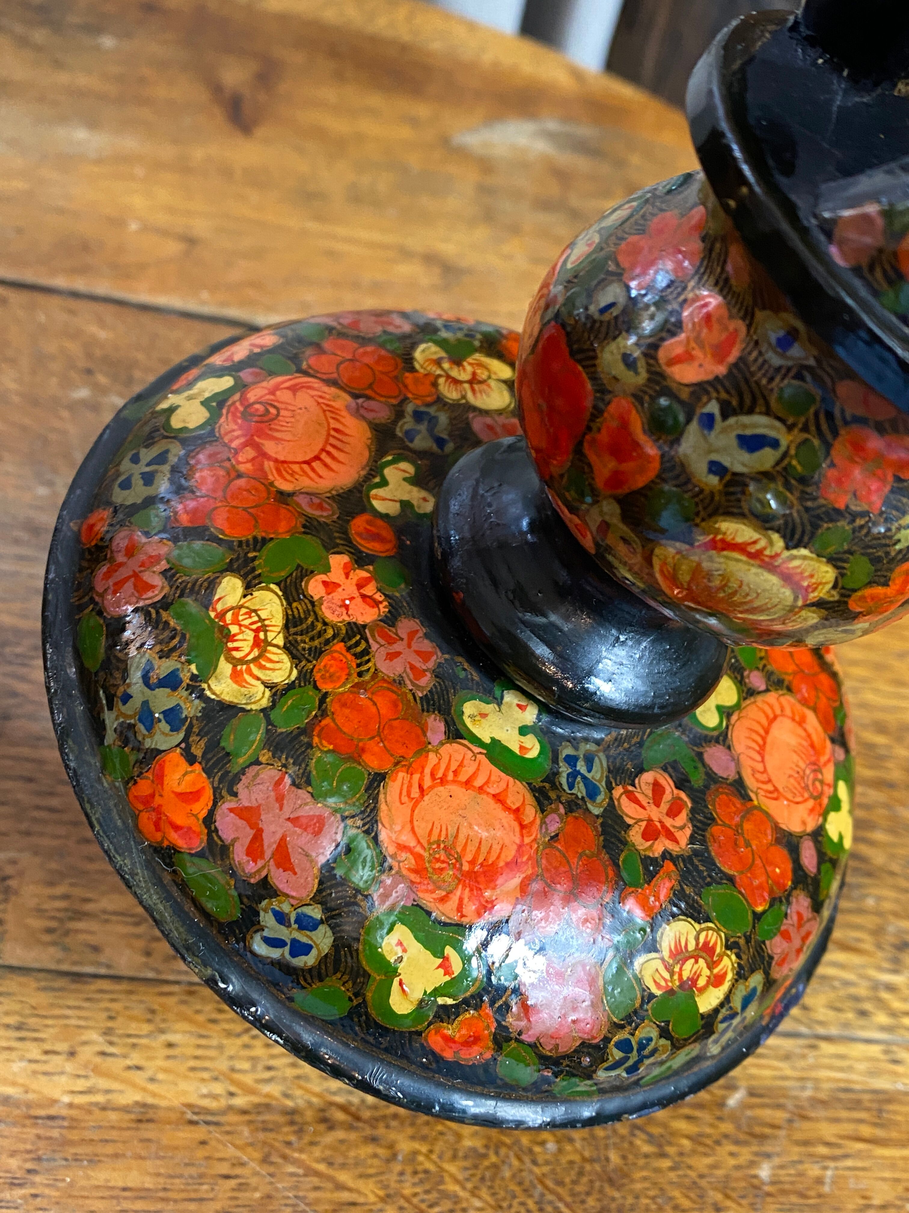 Paire de pieds de lampes Kashmiri
