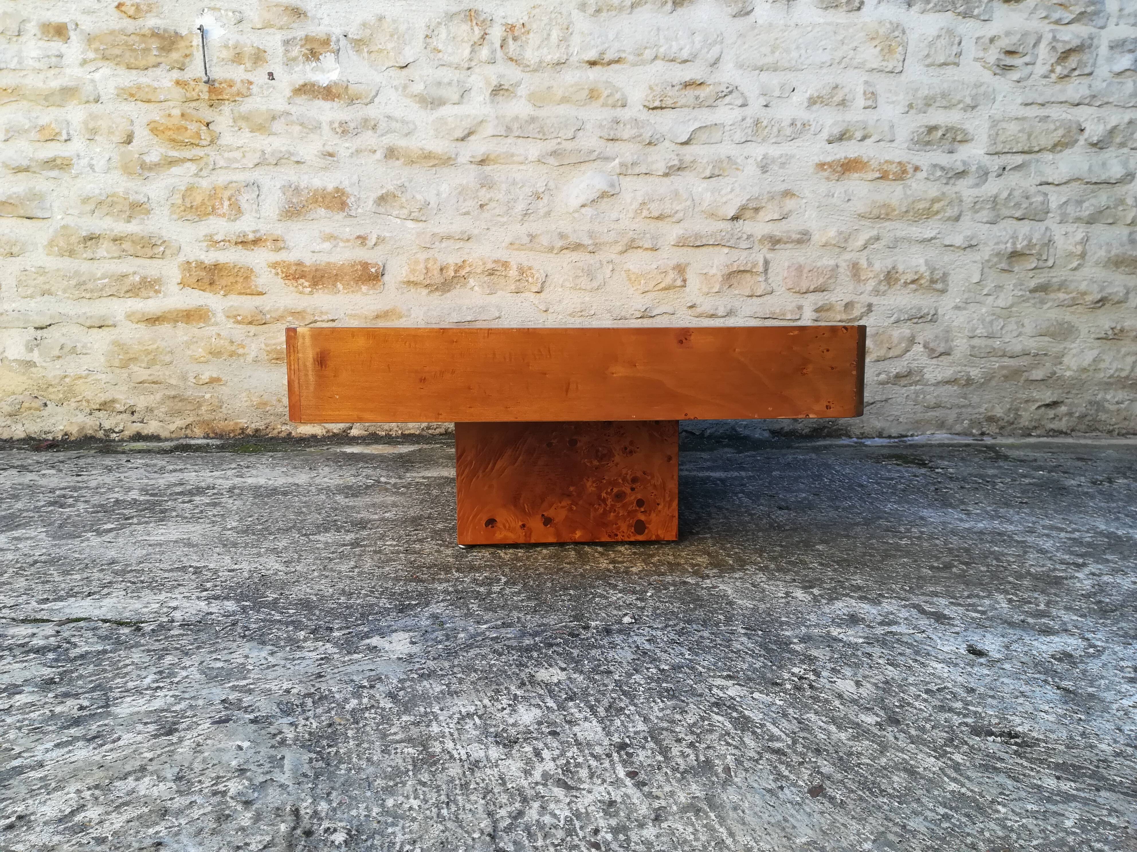 Coffee table of the 70s