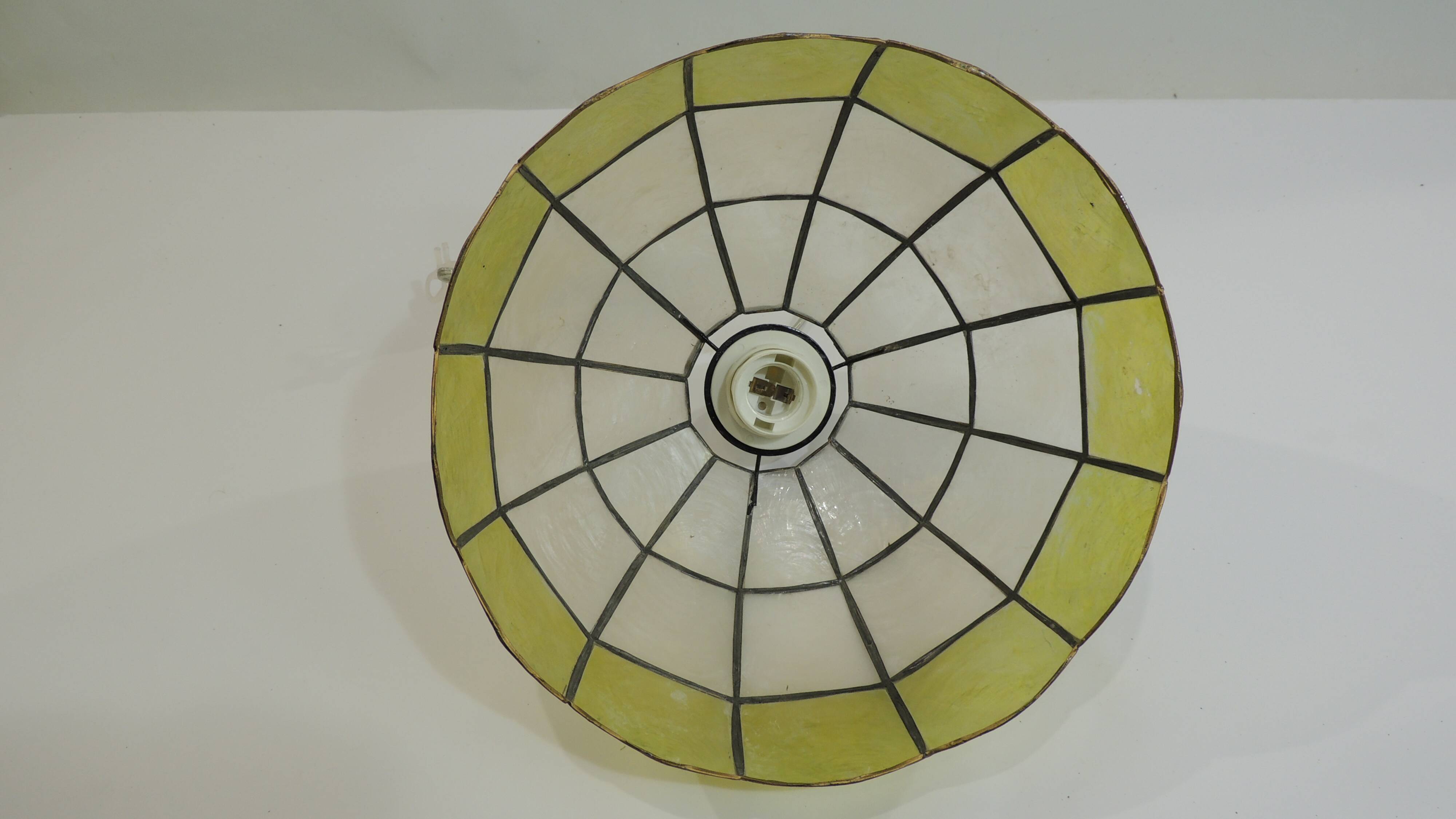 Mother-of-pearl pendant light / chandelier / vintage