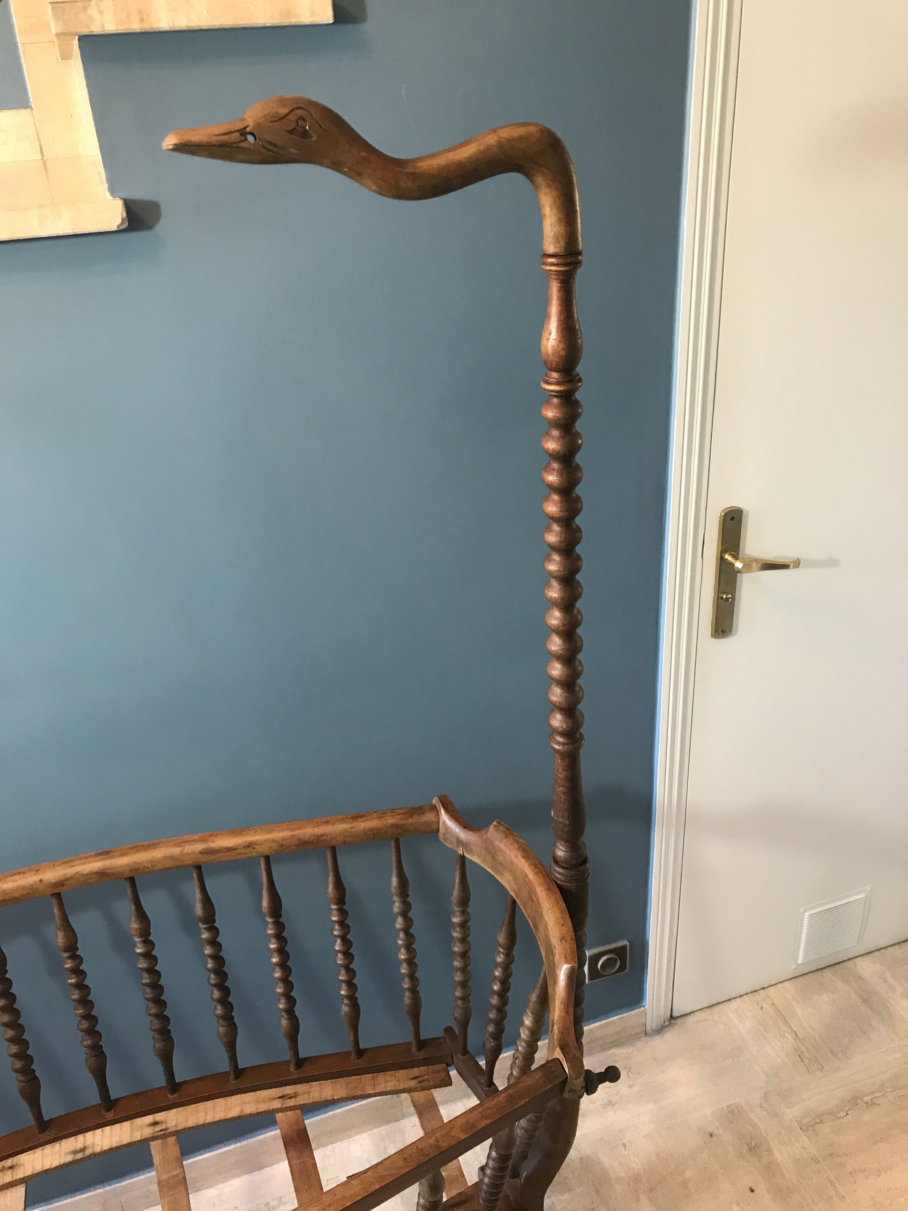 Former cradle gooseneck wooden early twentieth