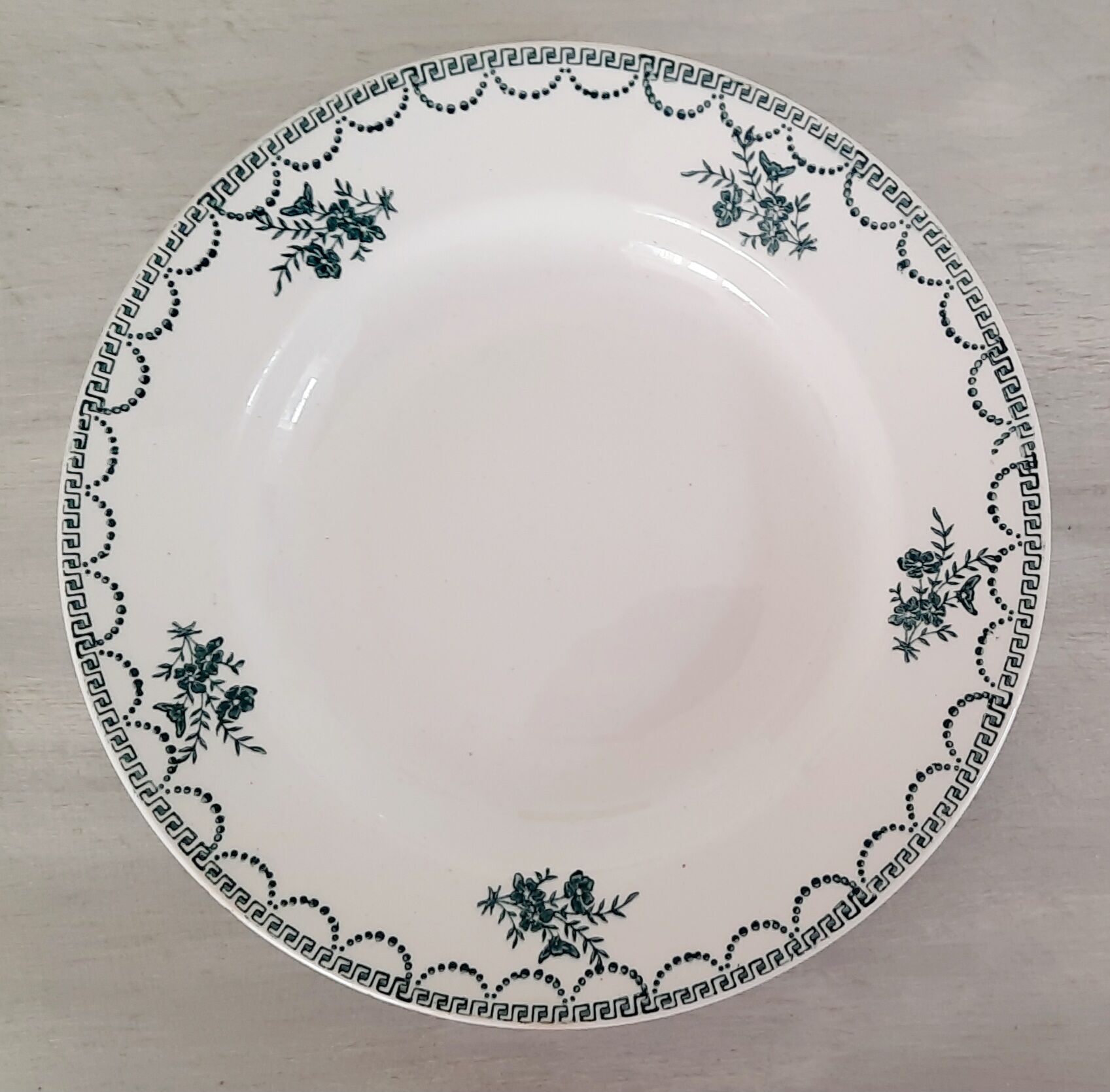 Hollow plates old earthenware Saint Amand Ceranord numbered 427 vintage