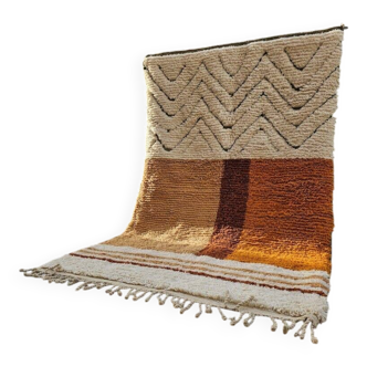 Handmade traditional beni ourain rug, size 2/3 m.