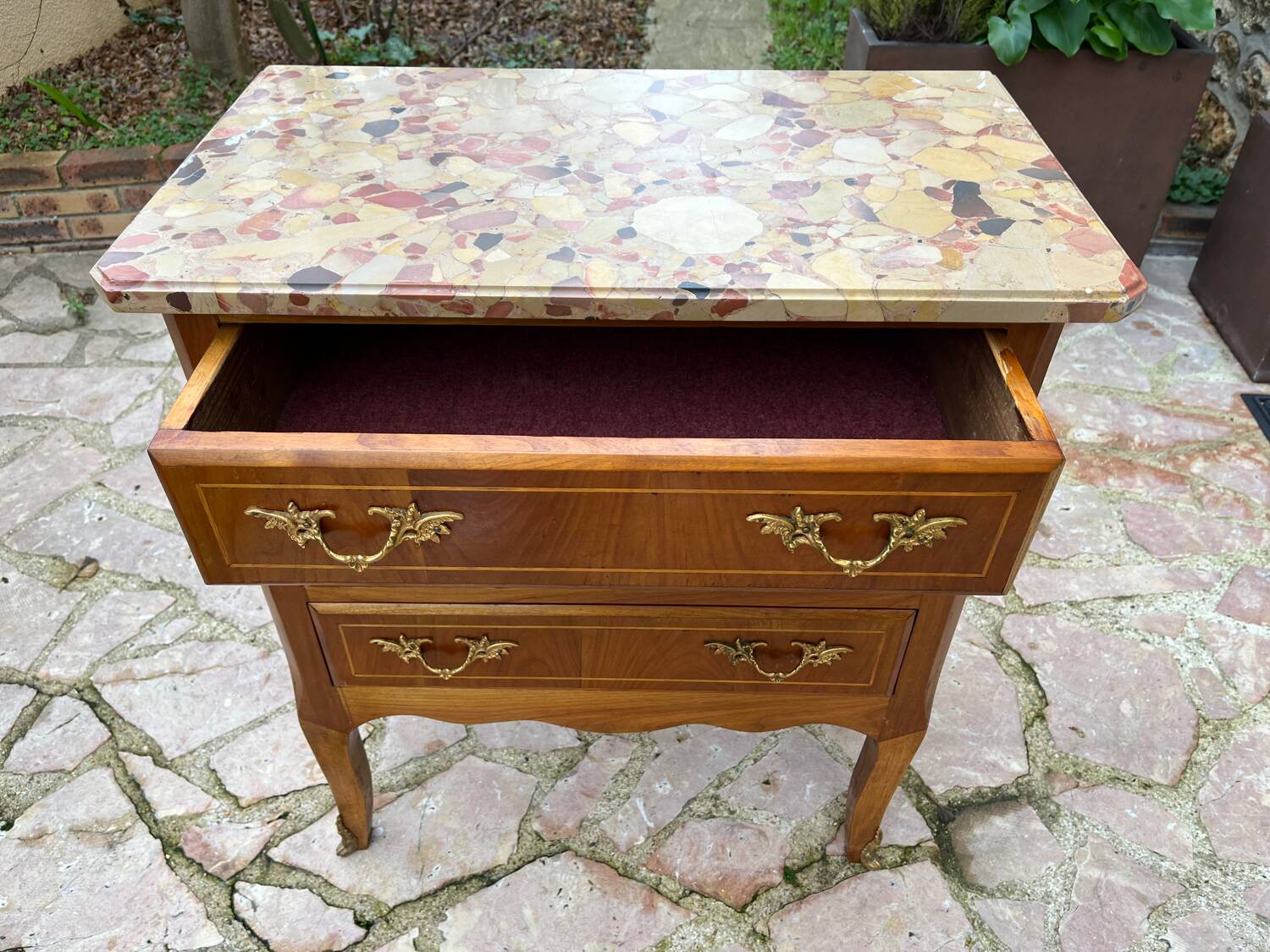 Small old chest of drawers