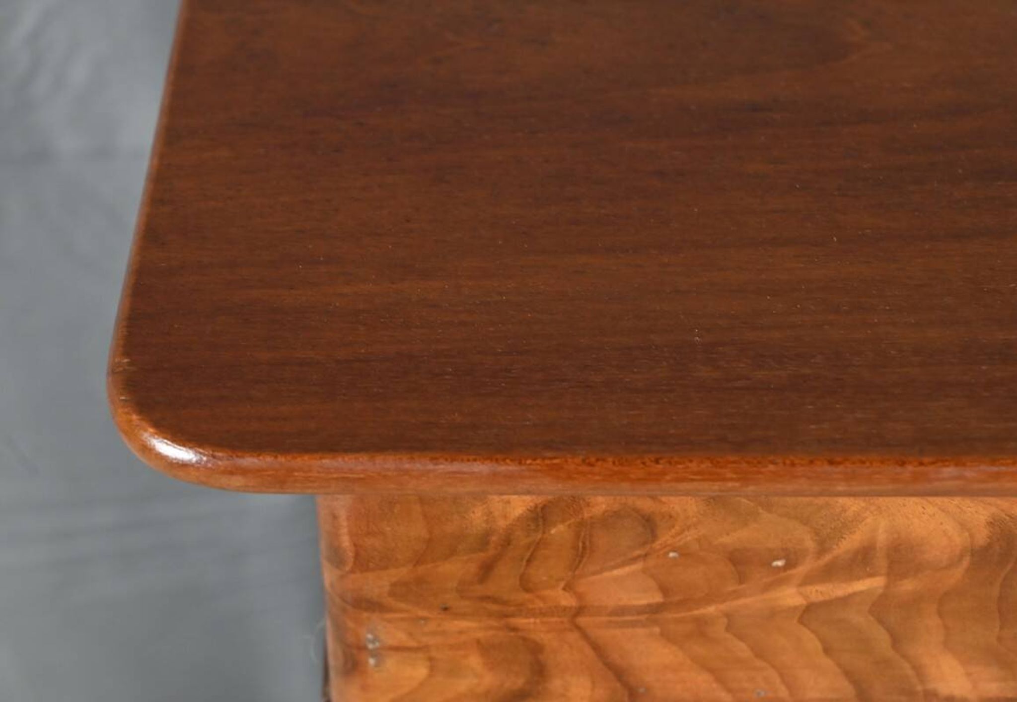 Chevet en Acajou, style Restauration – 2ème partie XIXe