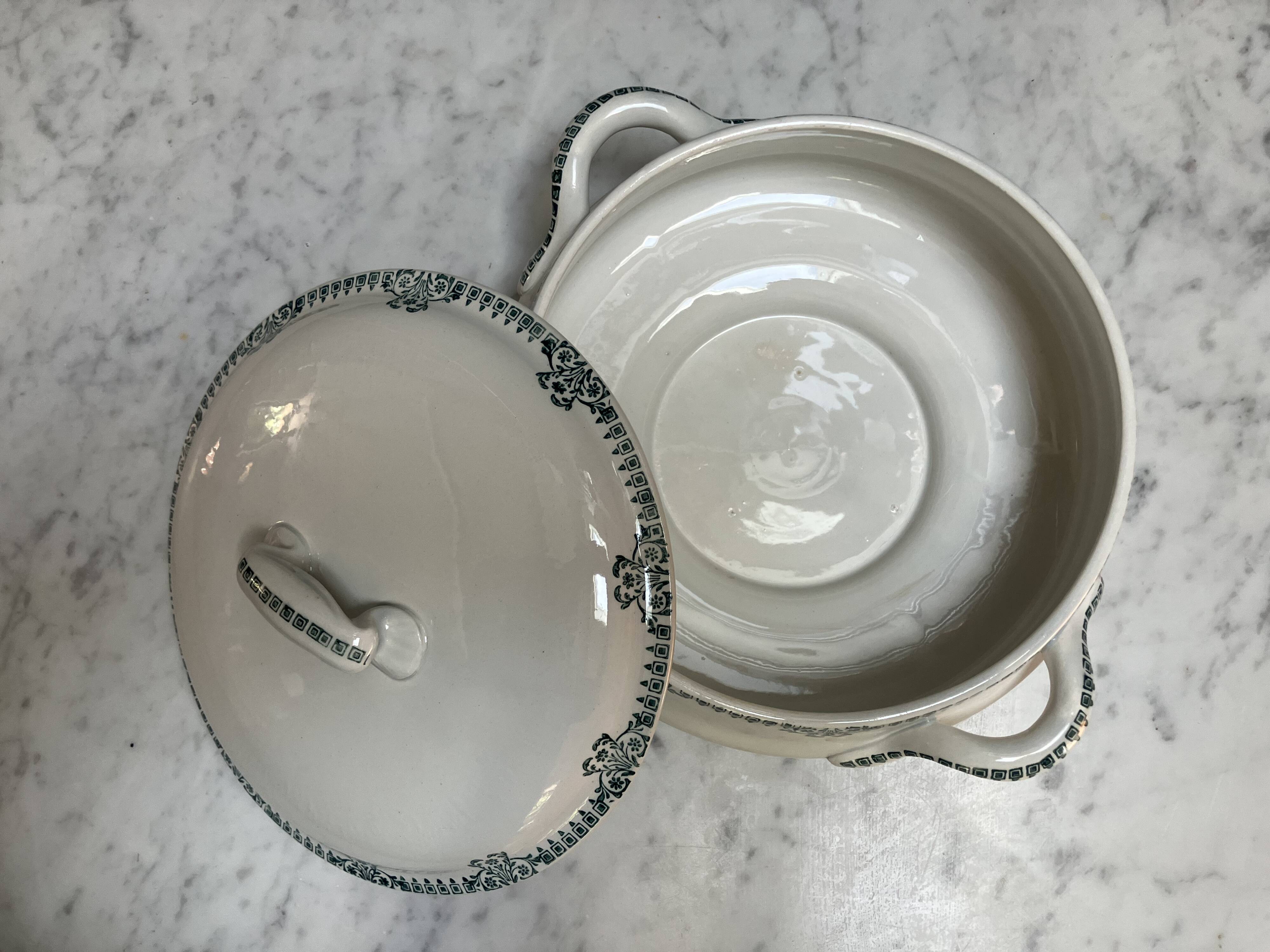 Ironstone tureen - delightful green stylized floral decoration