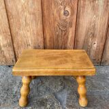 Vintage turned wooden foot stool/step stool