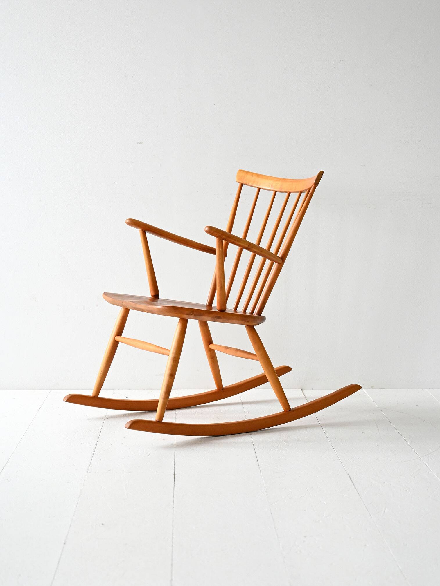 Scandinavian rocking chair 1950s/60s in beech and teak