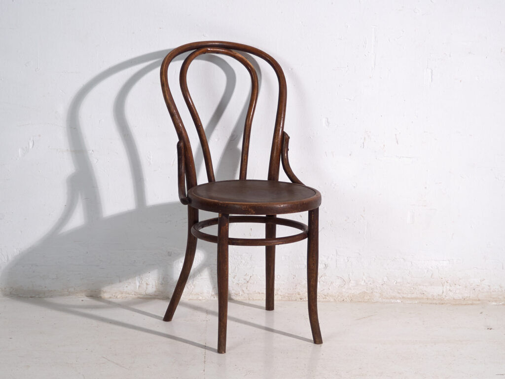 Pair of antique bentwood chairs in Thonet style – Central Europe, circa 1900