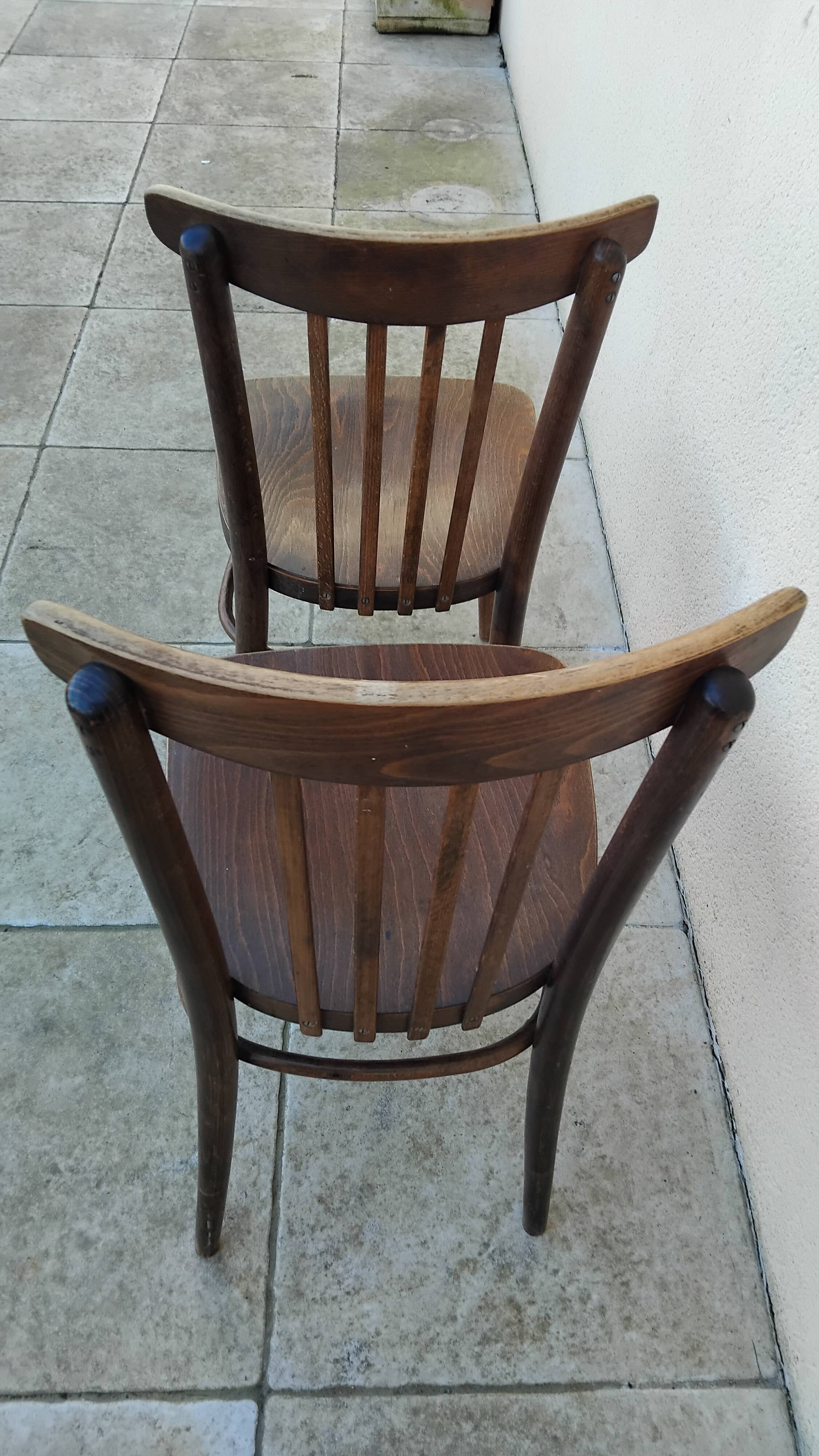 Paire chaise de bistrot thonet estampille tchecoslovaquie vintage