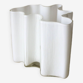 Vase Savoy blanc par Alvar Aalto pour Iittala