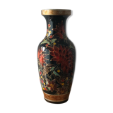 Large vase with black Japanese decoration