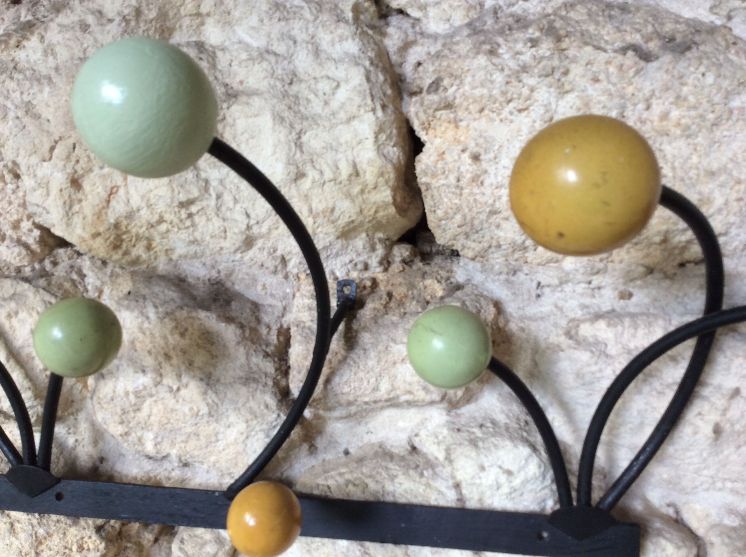 Wall coat rack 50s, colored balls