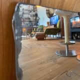 Bathroom mirror shelf