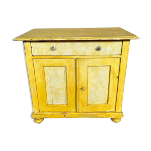 buffet parisien jaune