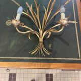 Ear of wheat wall light