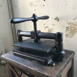 1930s binding press