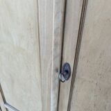 Small Parisian wardrobe