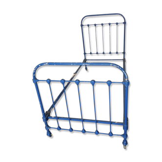 Iron bed