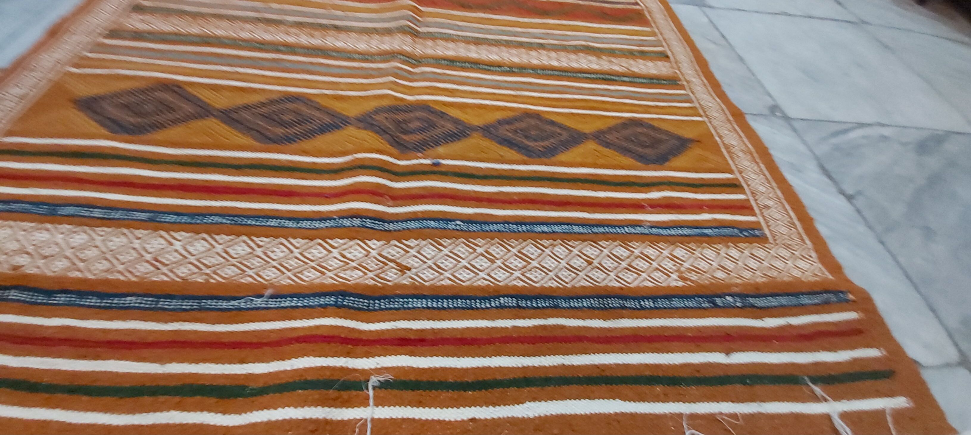 Tapis kilim berbère traditionnel multicolore 100x200cm