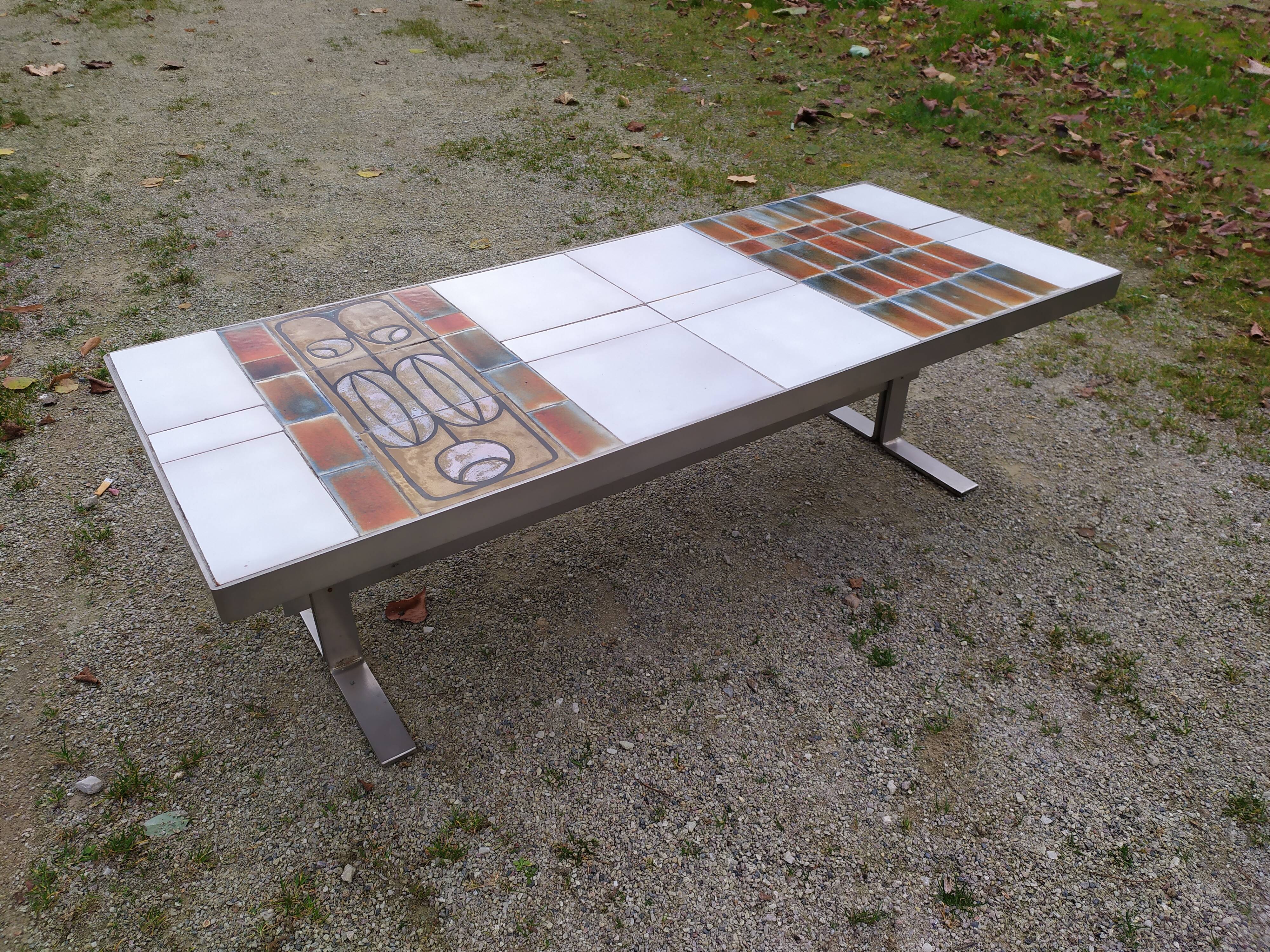 Ceramic coffee table, 60/70