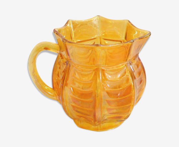 Pichet en verre orange irisé