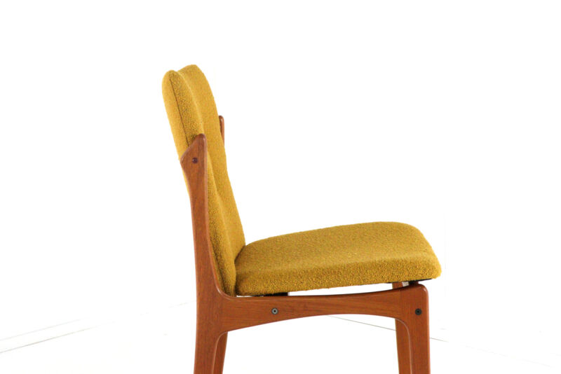 Set of 6 Vamdrup dining chairs 'Nyhavn' - new upholstery restored