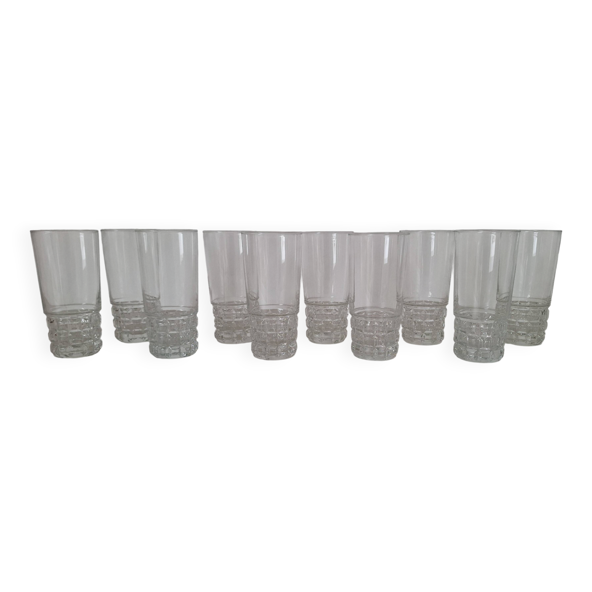 Water glasses or vintage aperitif glasses
