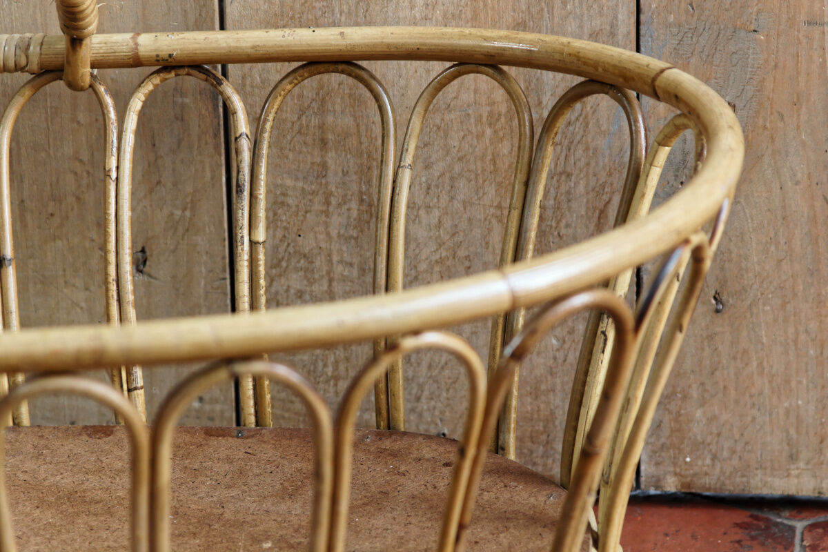 Vintage rattan bassinet