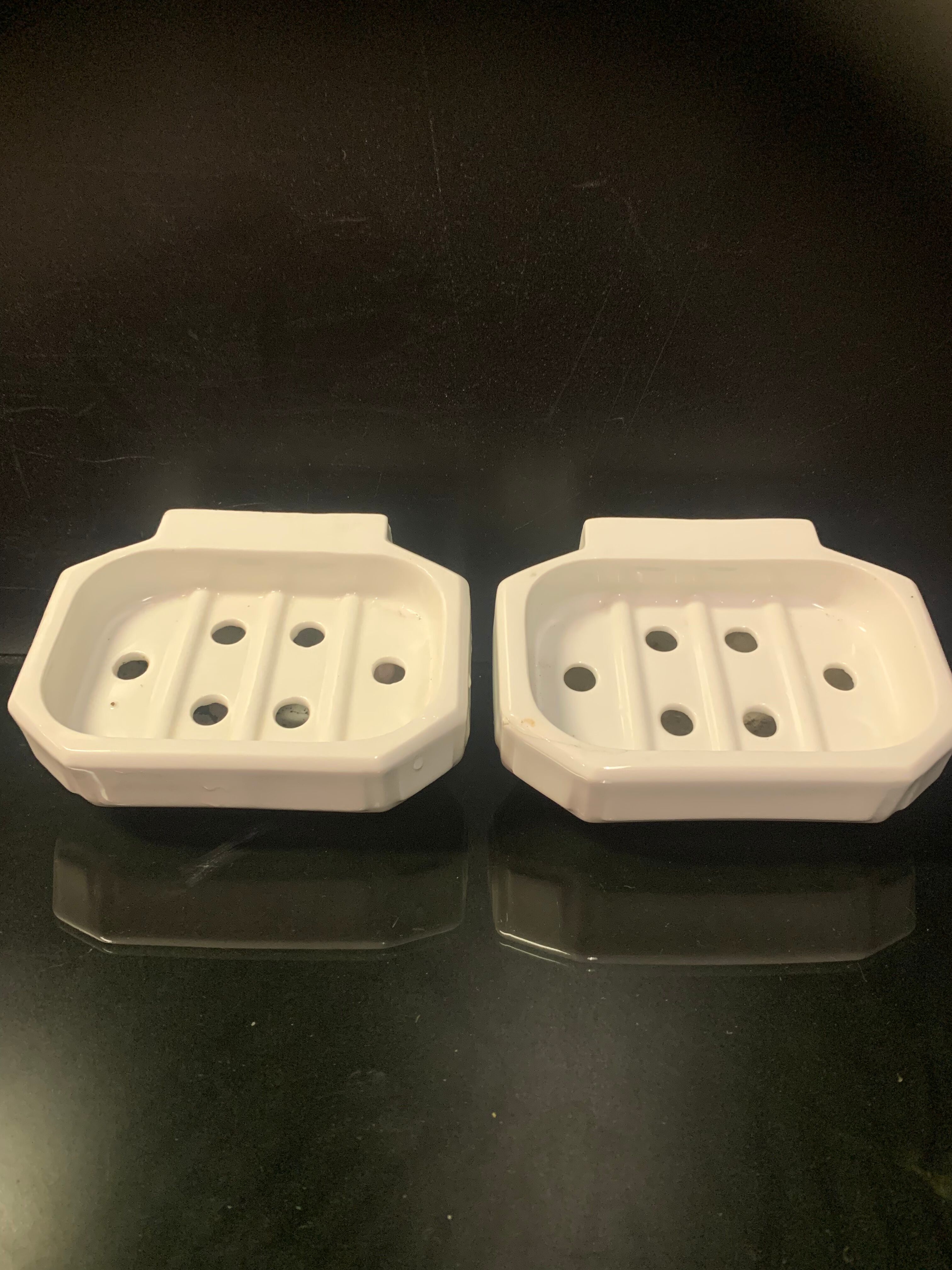 Pair of soap holder year 30