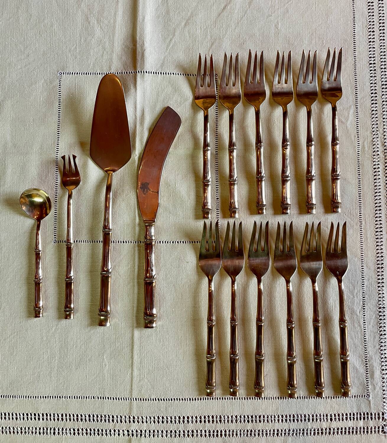 16 Bamboo nickel bronze dessert cutlery