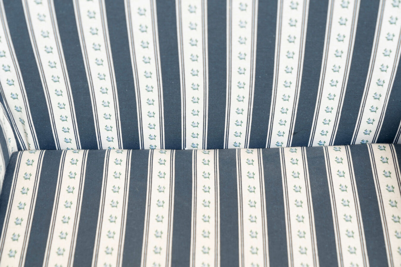 Armchair, striped fabric with flowers, 80s/90s