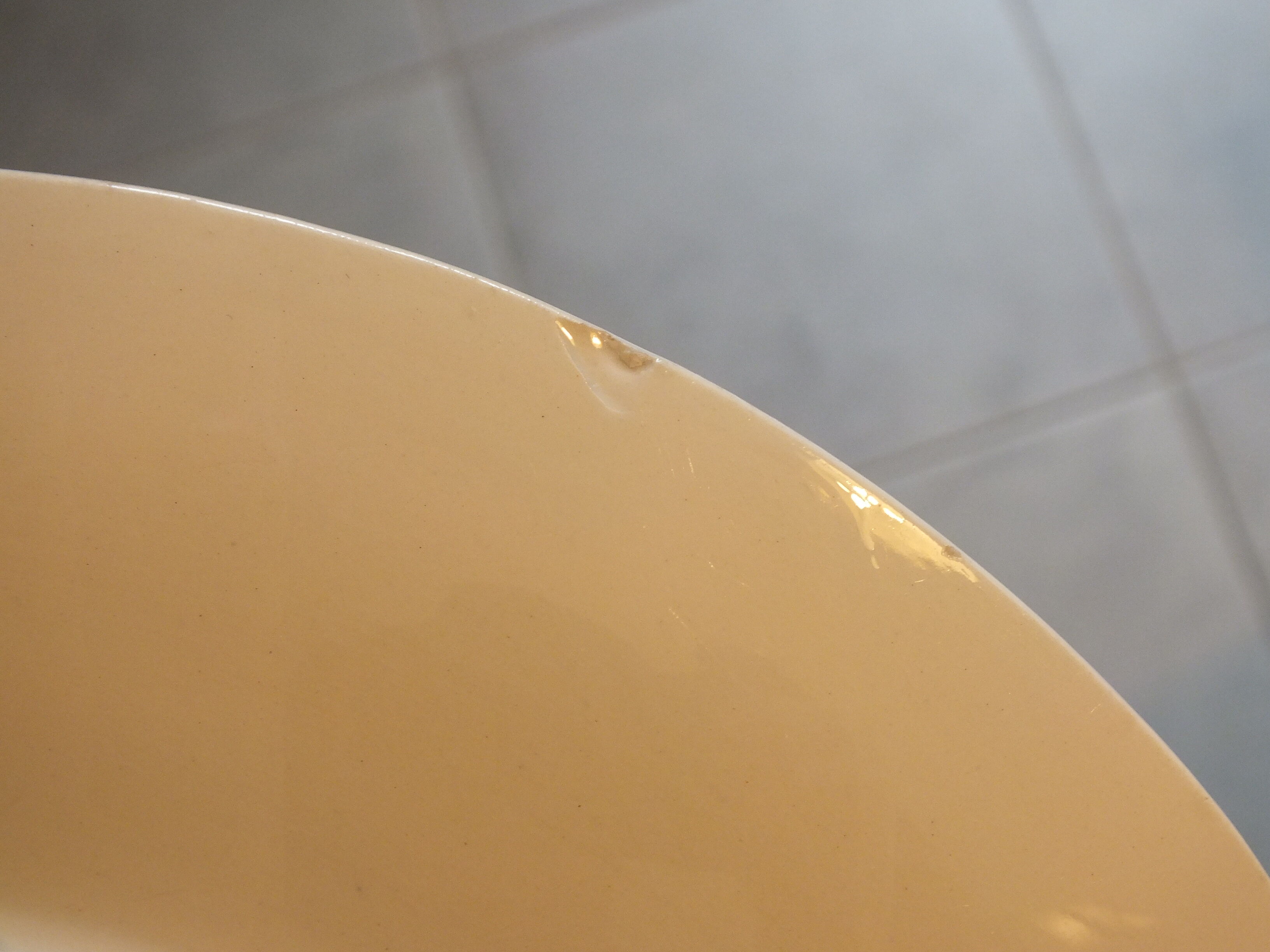 Vintage pie dish HBCM Creil Montereau décor Luxeuil