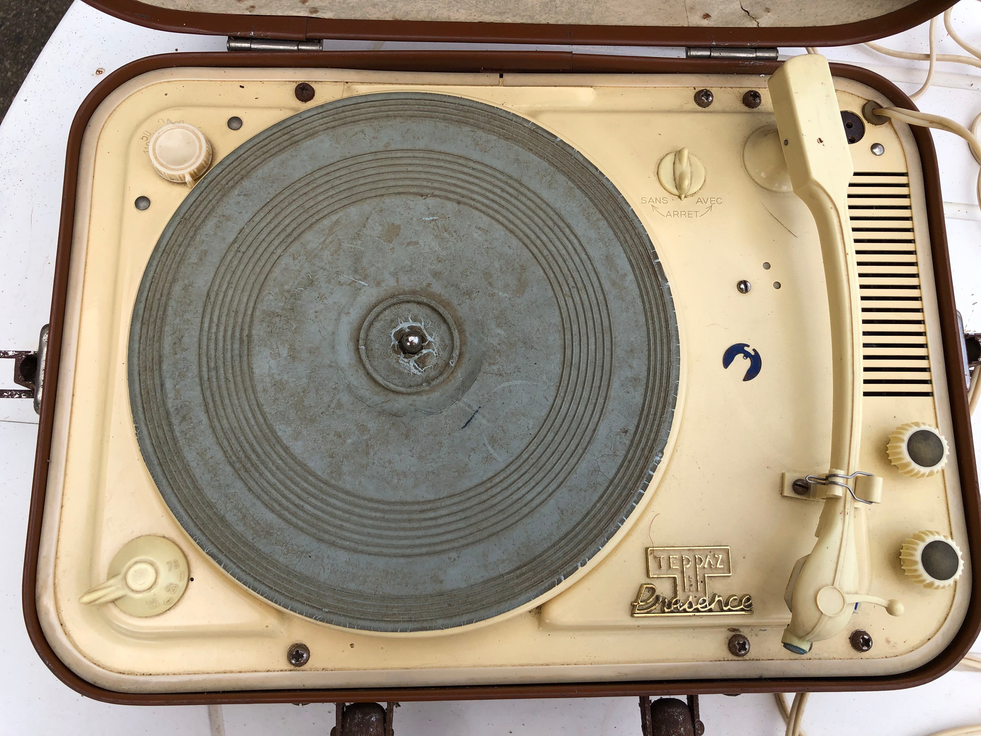 Tournedisque Teppaz Présence