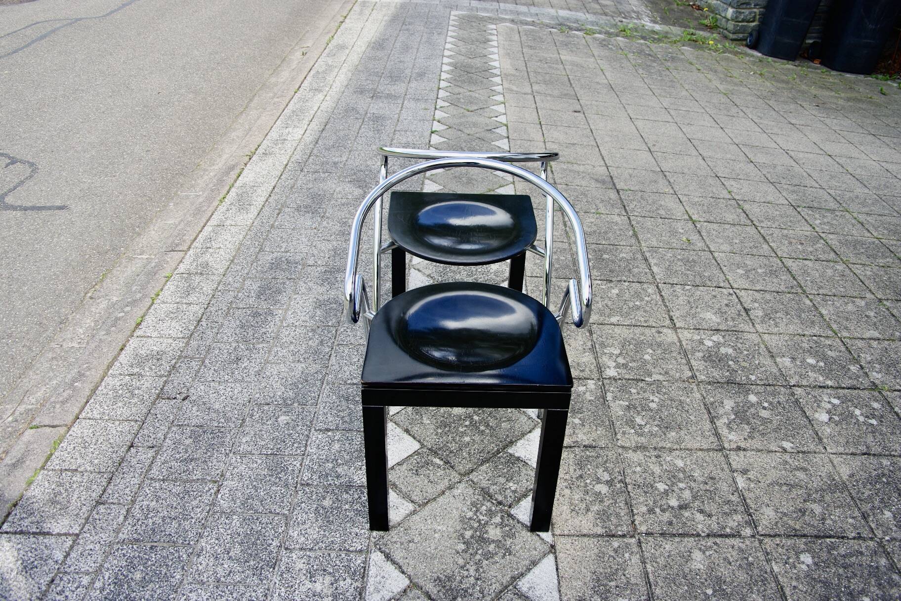 Pair of vintage space age chair 1980