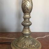 Pied de lampe de chevet joliement décoré