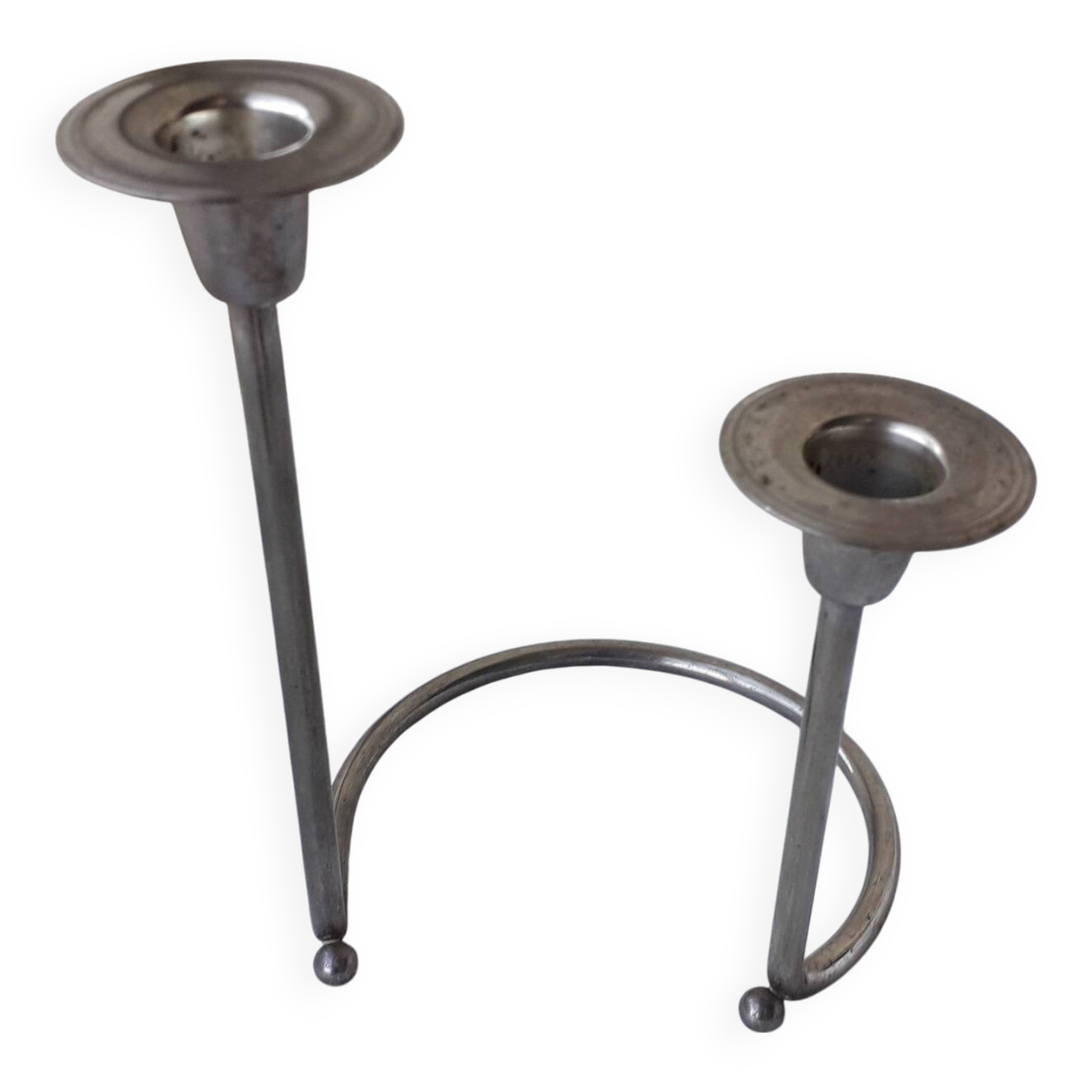 Double metal candle holder