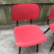 Suite de 4 chaises modèle "Revolt" de Friso Kramer