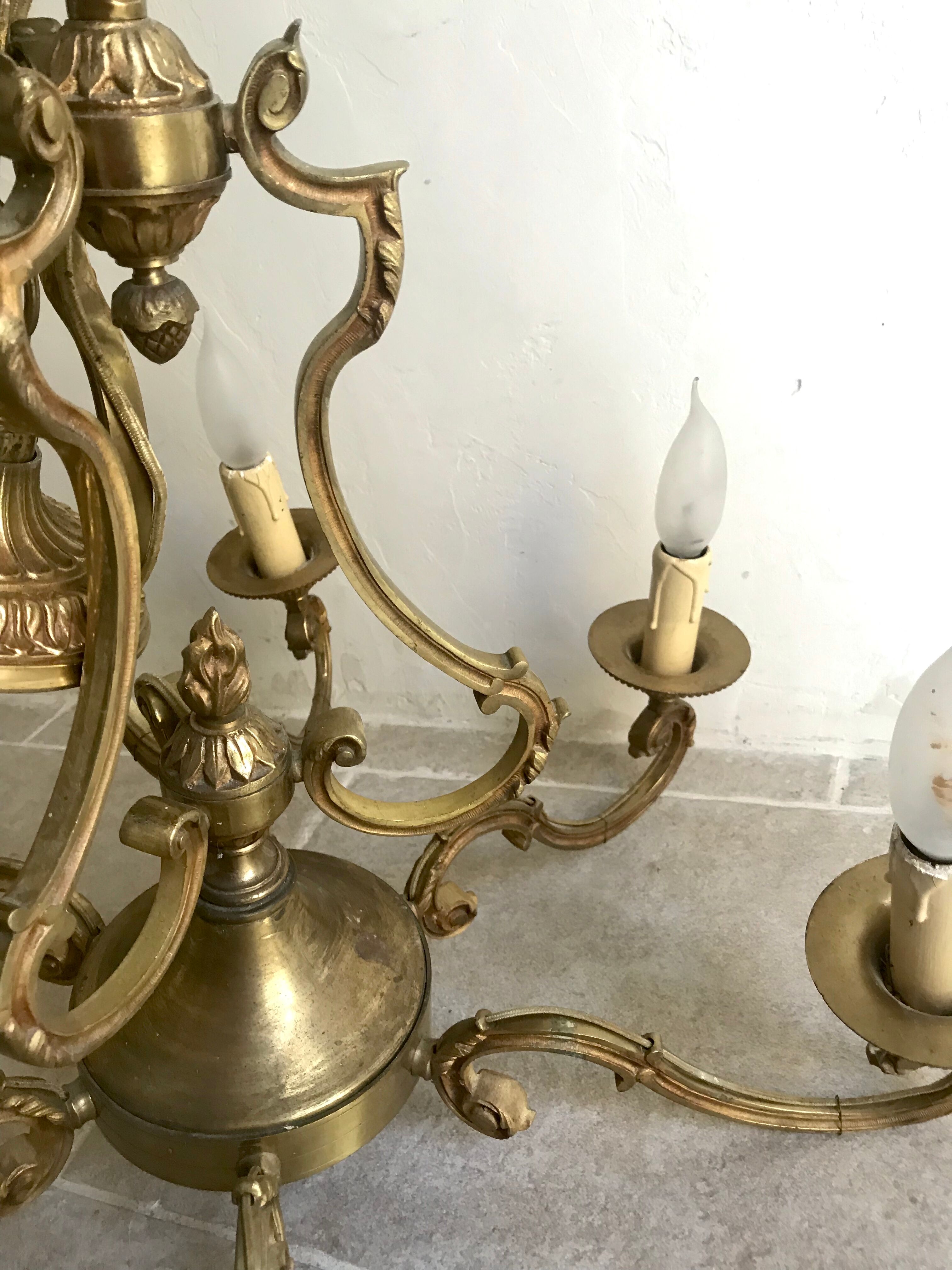 Lustre en bronze doré style Louis XVI