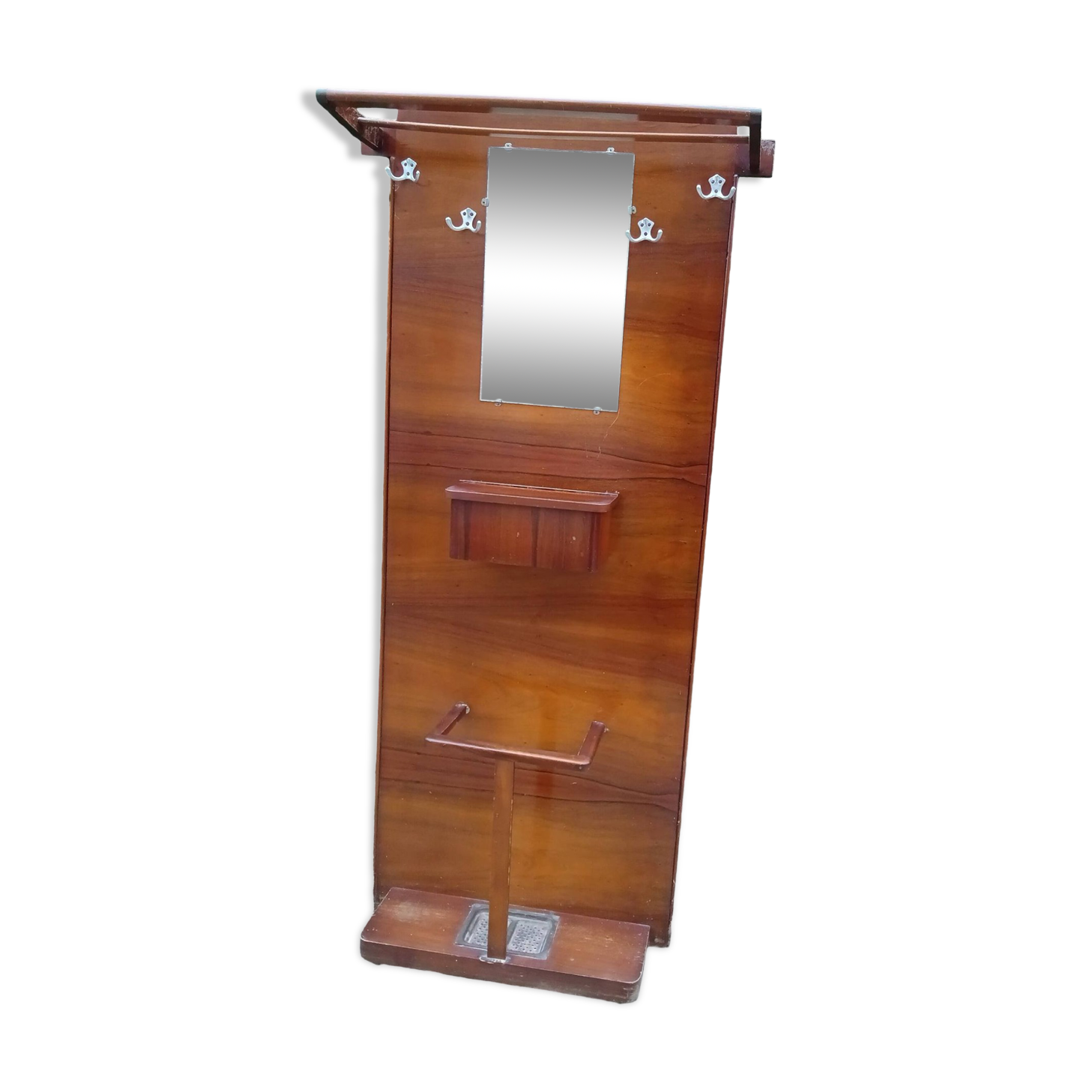 Cloakroom - coat rack