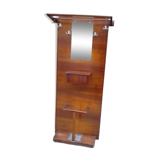 Cloakroom - coat rack