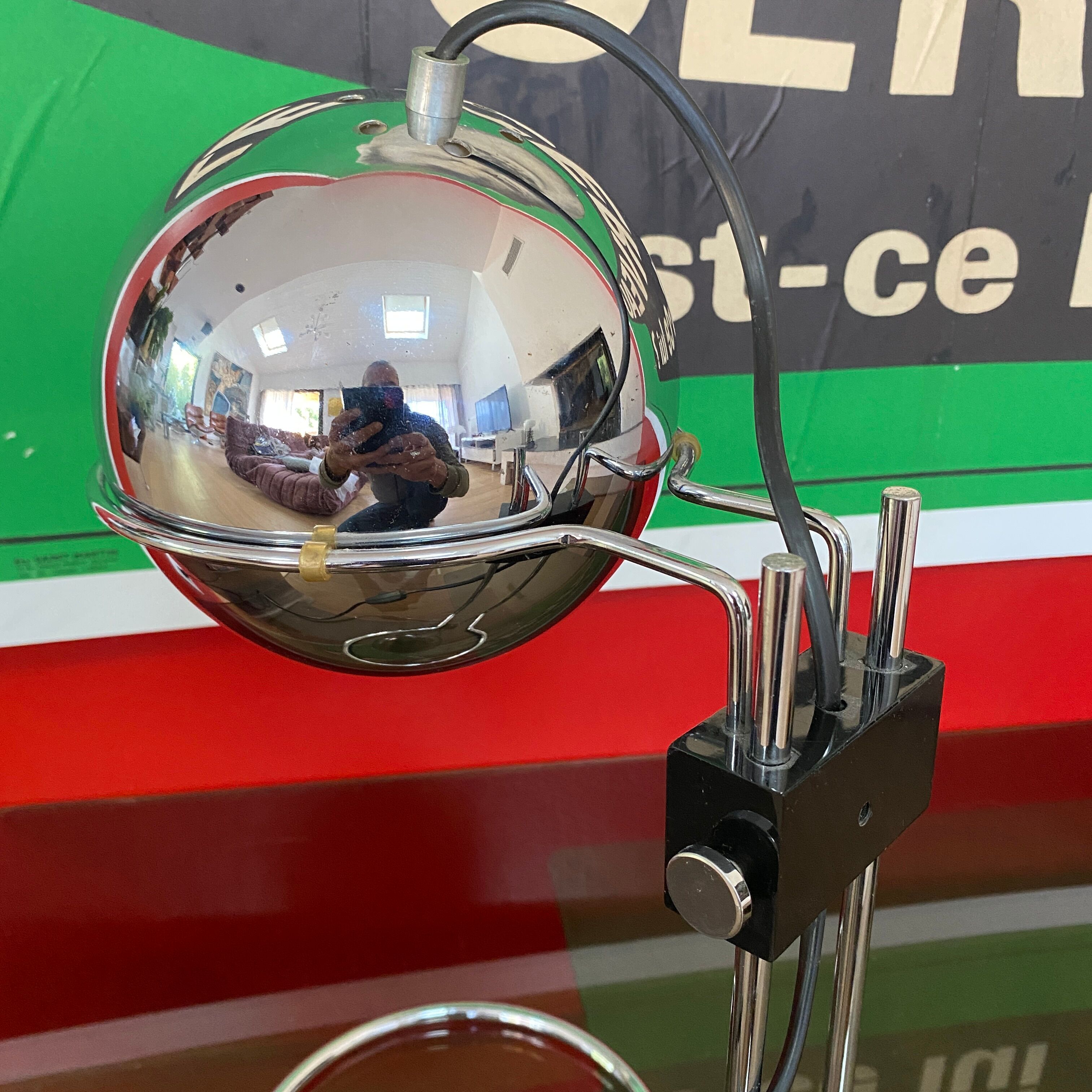 Eyeball lamp by Goffredo Reggiani. Italy 1969