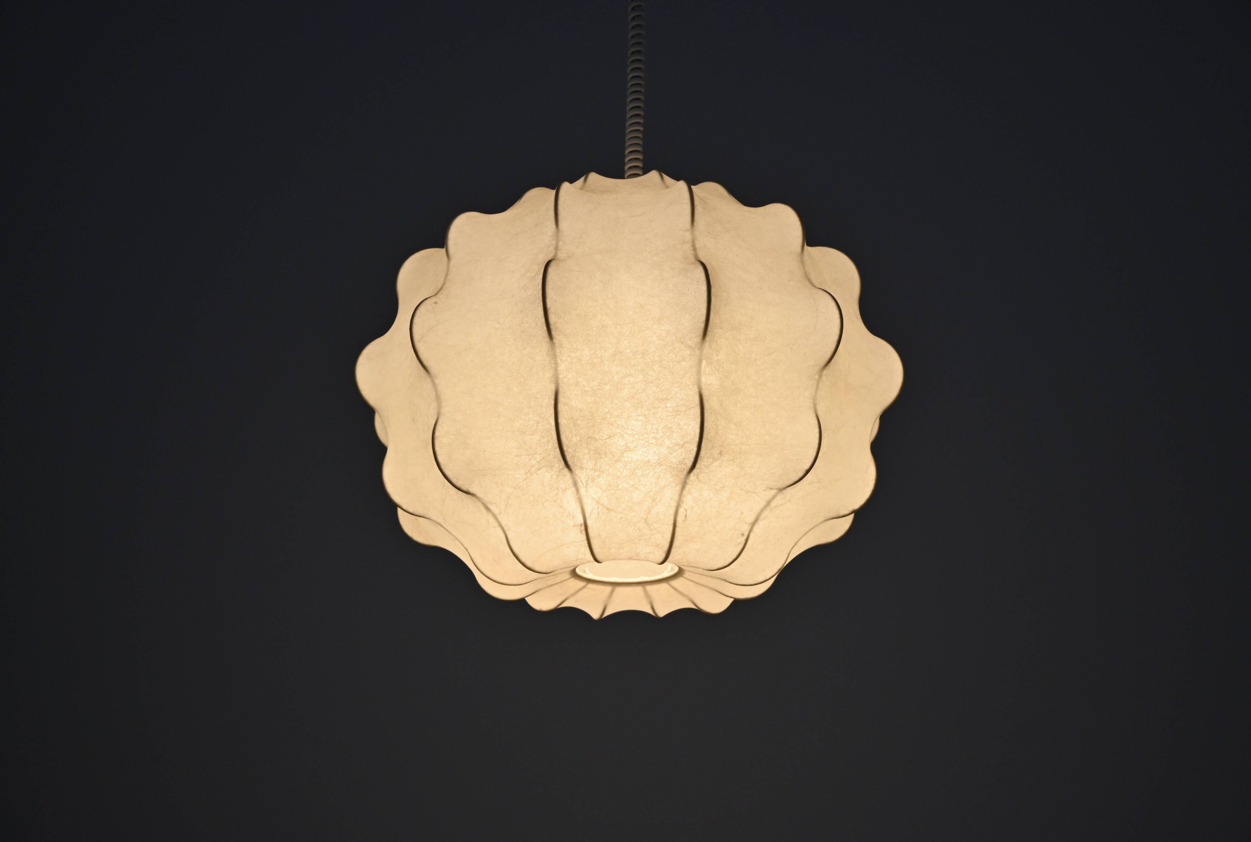 Cocoon pendant light by Achille & Pier Giacomo Castiglioni for Flos, 1960s