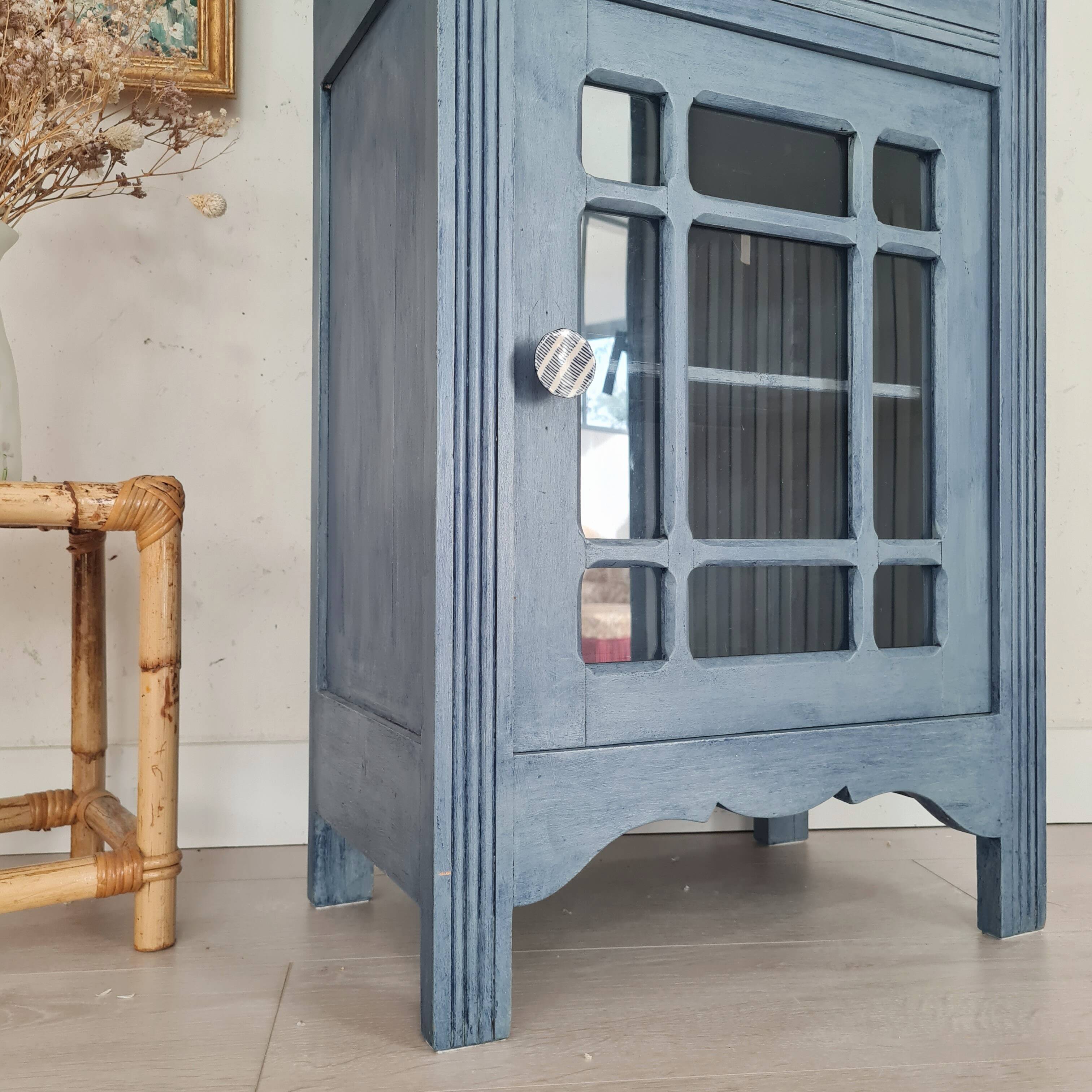 50s display case - small blue dresser
